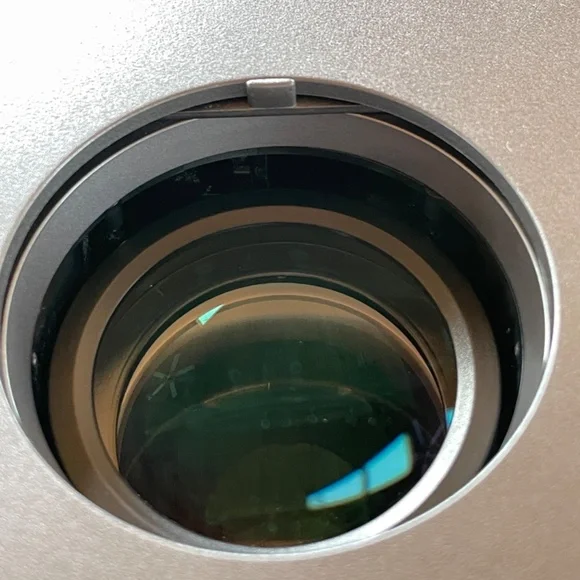 Ultimea Apollo P40 Projector - Picture 6 of 8